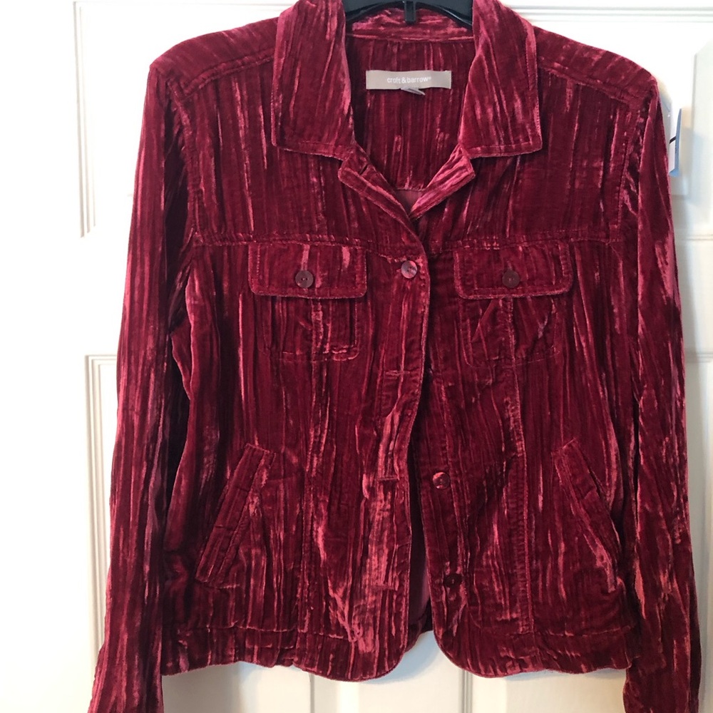 Red Crushed Velvet Button Up Jacket With Chest Pockets by Croft & Barrow SZ Med - Picture 2 of 7